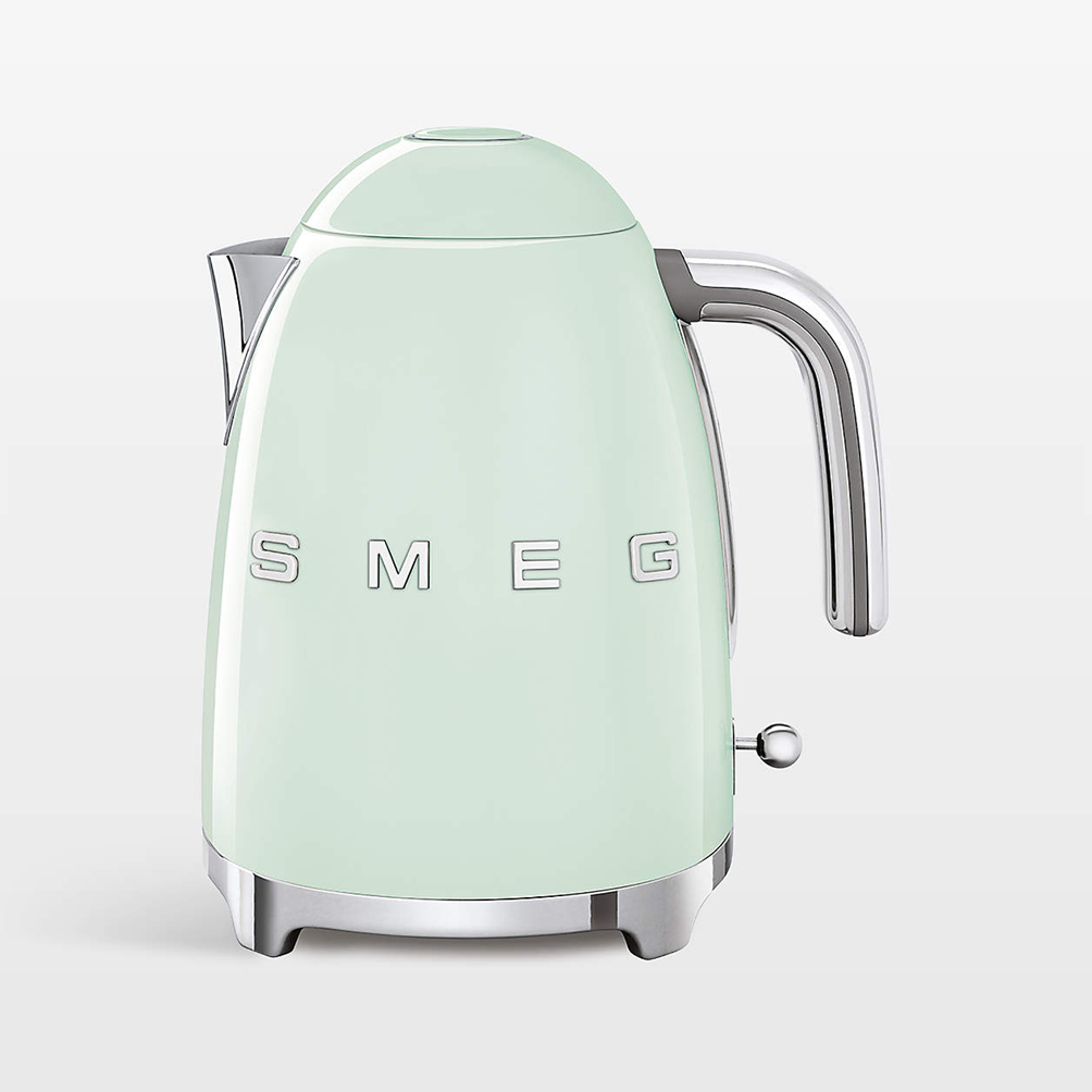 SMEG Chrome Retro Electric Kettle - Image 12