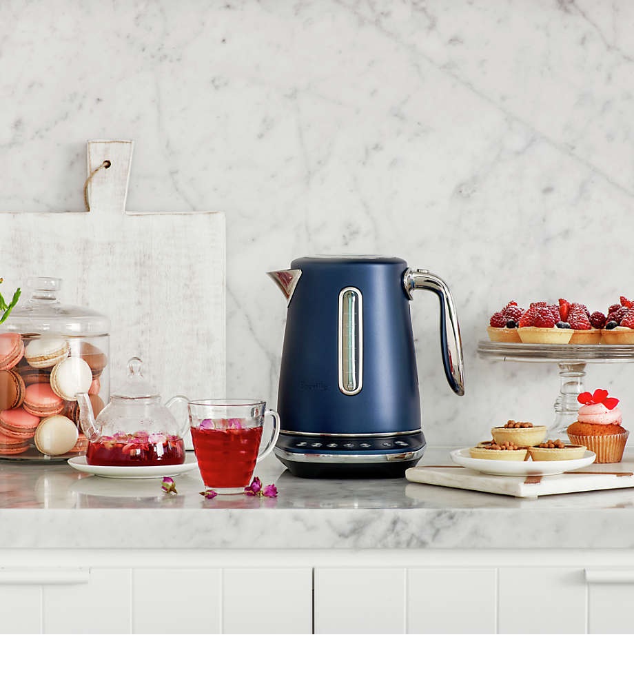 Breville® Damson Blue Smart Kettle™ Luxe Breville® Damson Blue Smart Kettle™ Luxe - Image 2